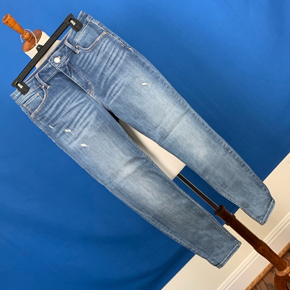 WHBM Skinny ankle jeans
